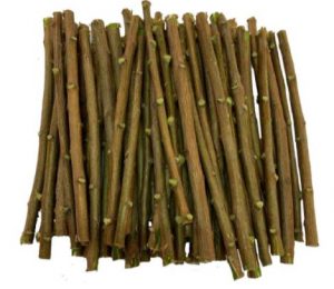 Natural Organic Neem Datun Toothbrush Neem Tree Twigs Chew Sticks for Brushing Teeth  Relieve Tooth Ache,Neem brush,neem daatun,best neem datun, Removes Bad Breath,Healthy Toothpaste (Pack of 20)